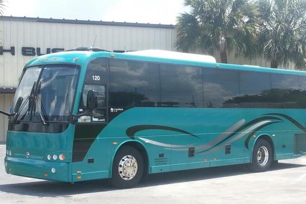 Clearwater Party Bus Rental | Rent Party Bus & Charter Buses in Clearwater